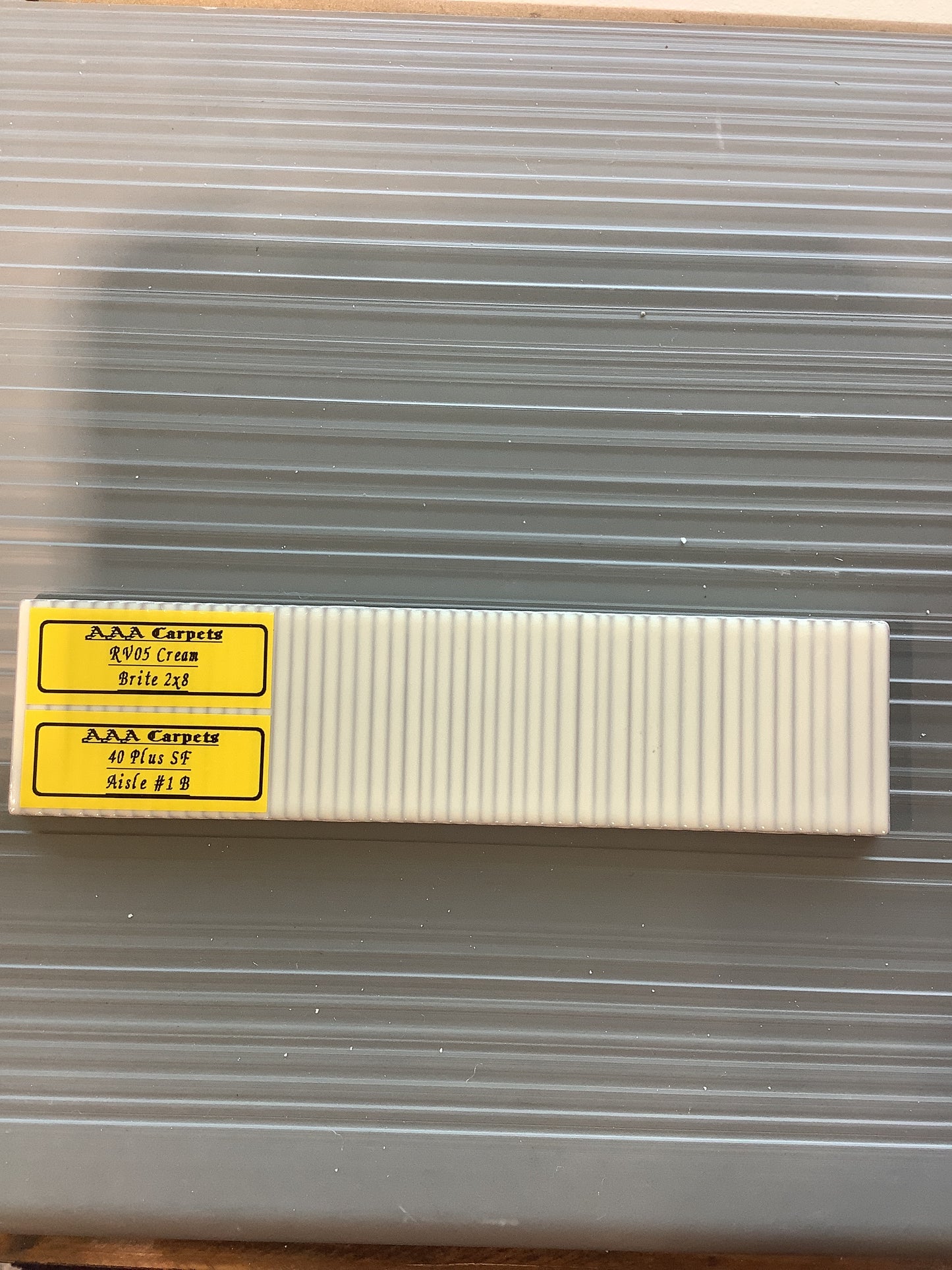 RV05 Cream Brite 2x8