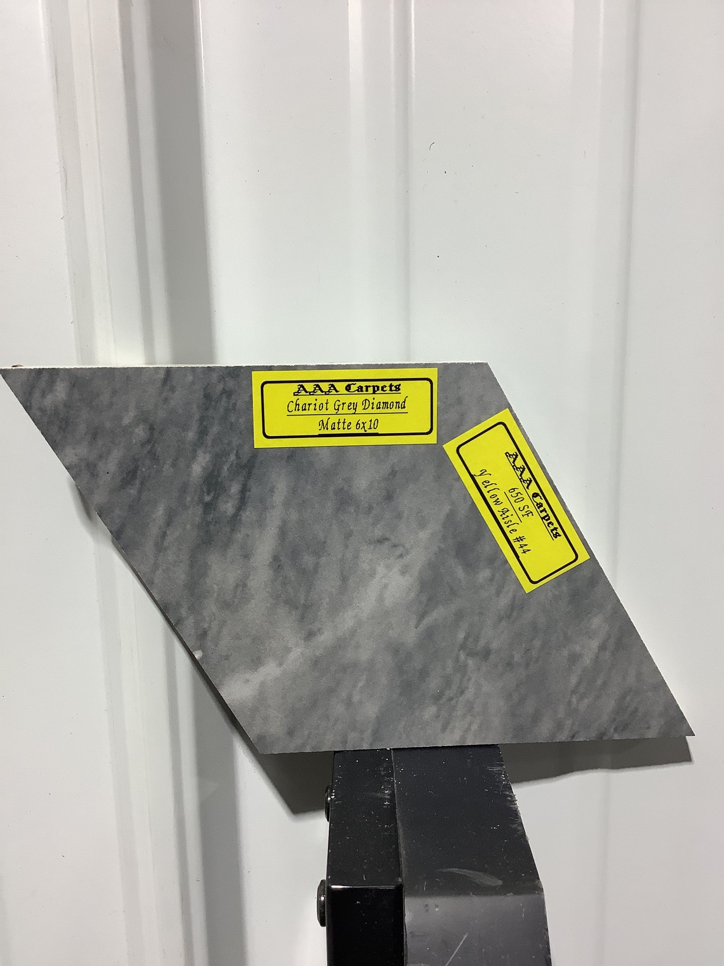 Chariot Grey Diamond Matte 6x10