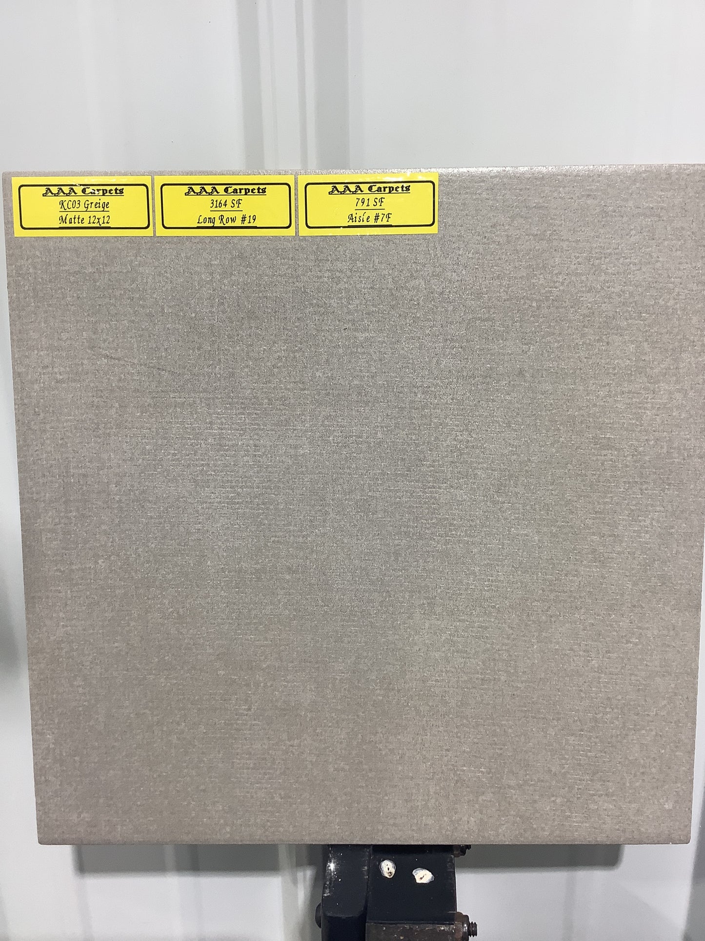 KC03 Greige Matte 12x12 Tile