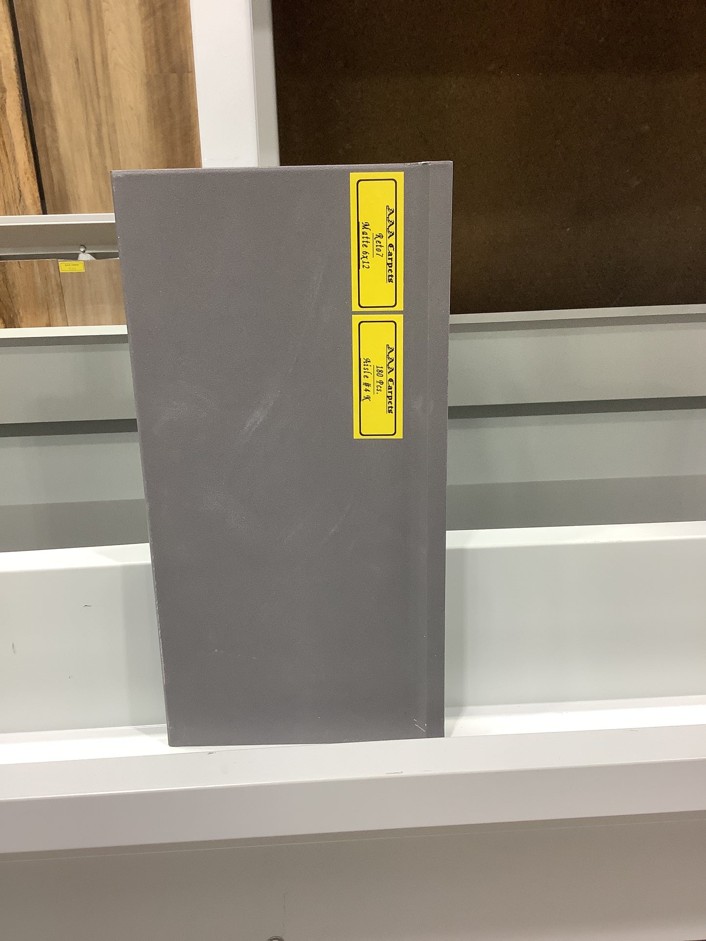 Reto7 Matte 6x12 Tile Base