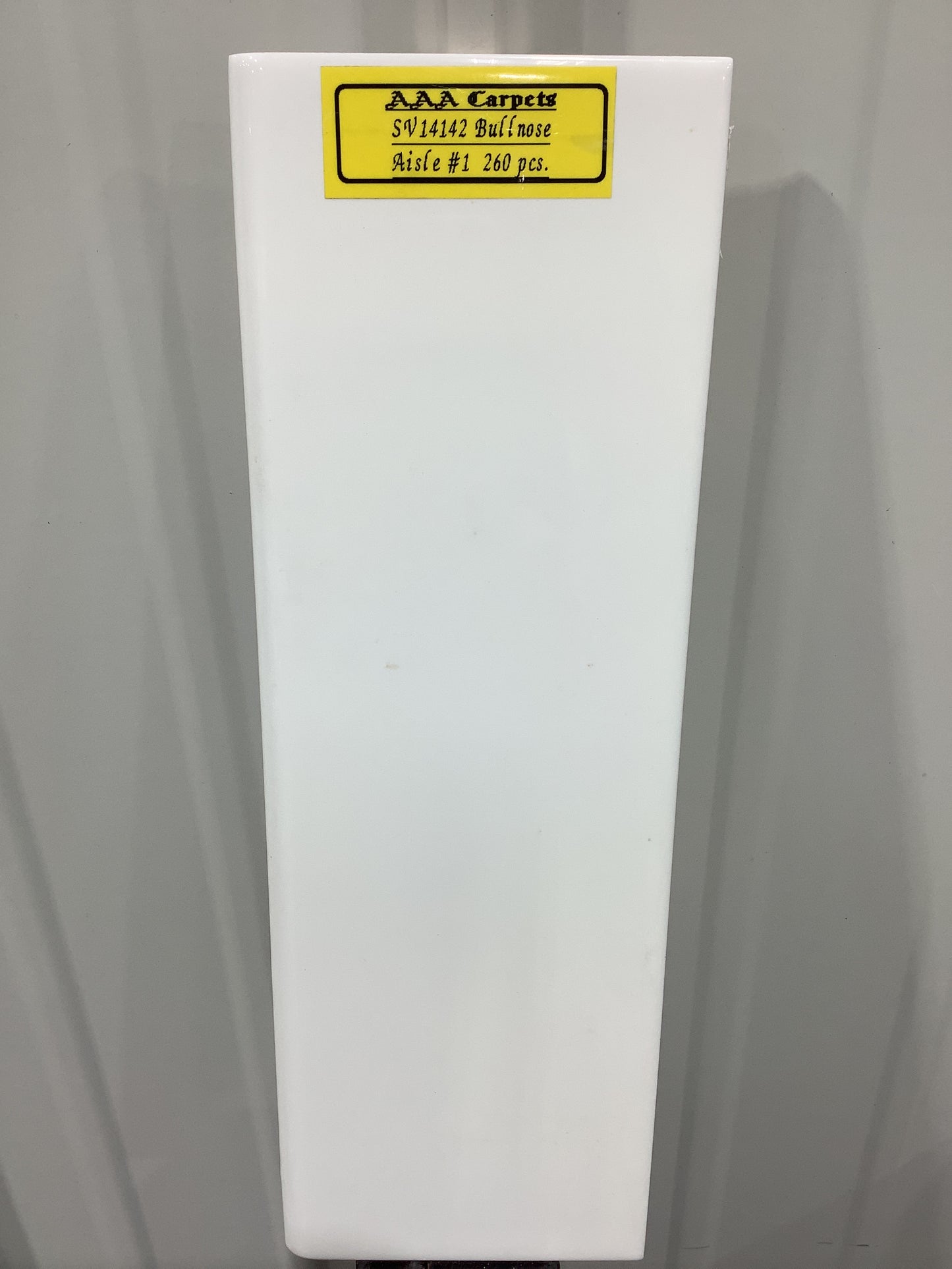 SV14142 White Bullnose TIle