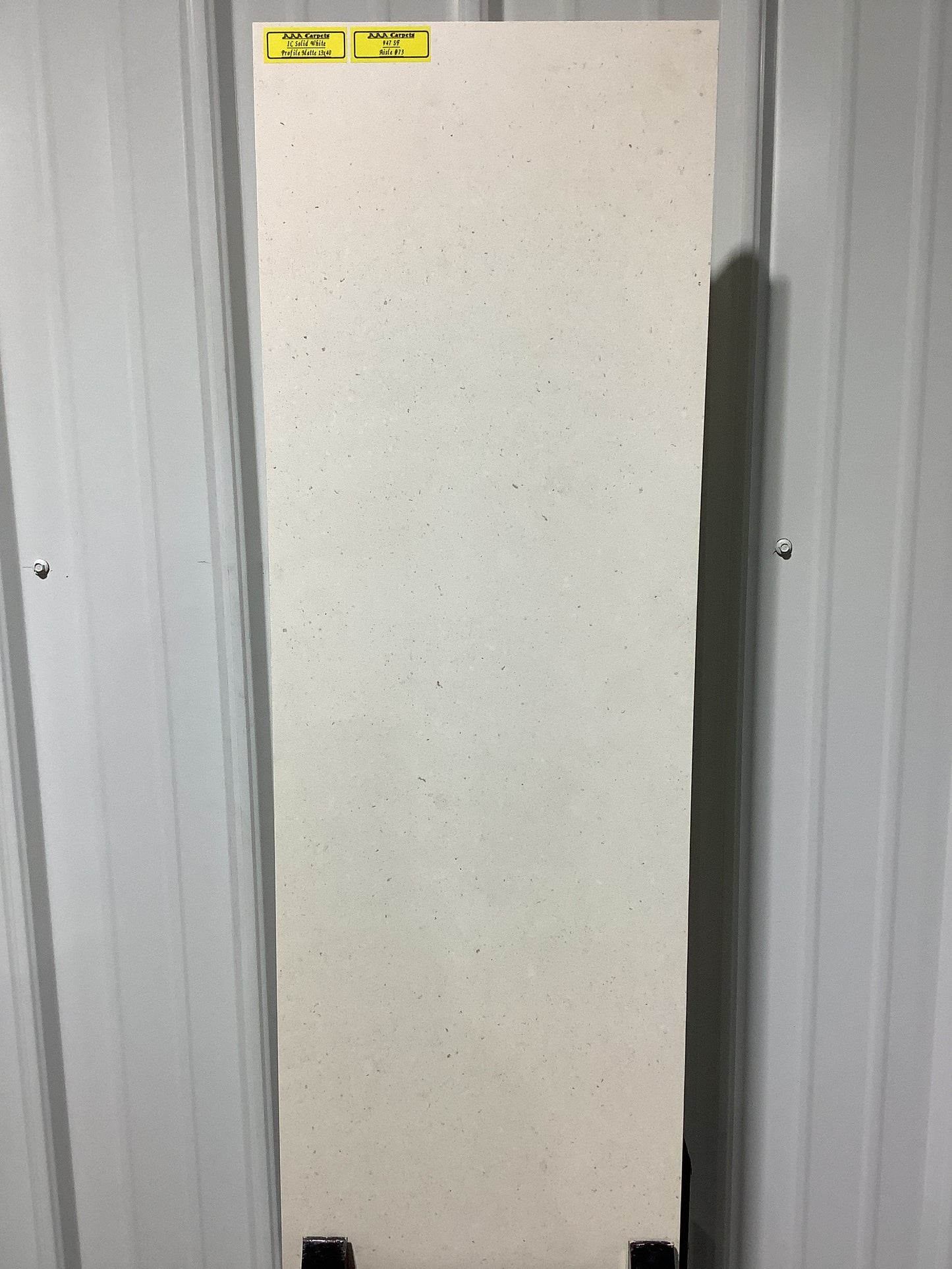 IC Solid White Profile Matte 13x40