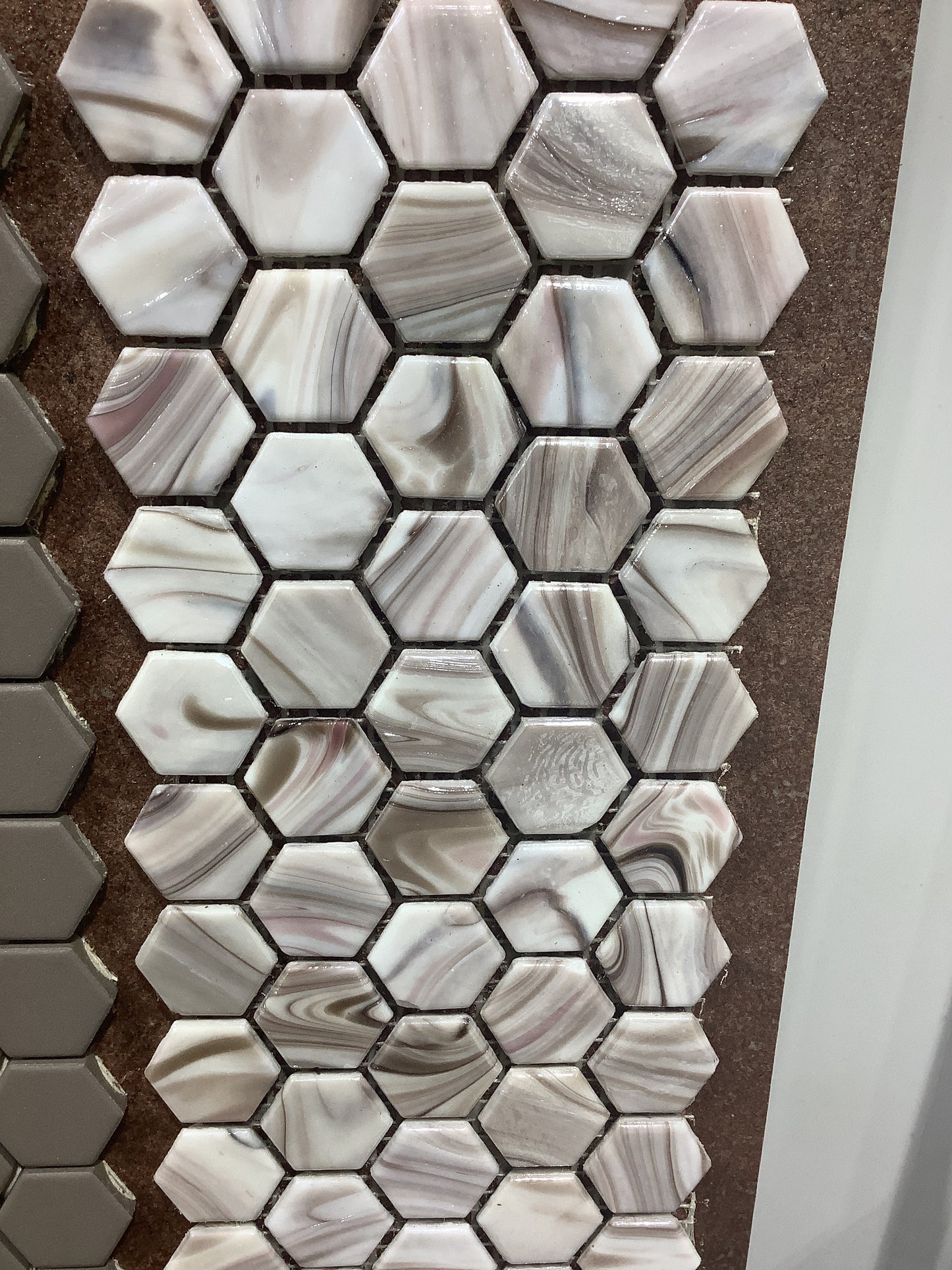 LAR225 Hex Mosaic