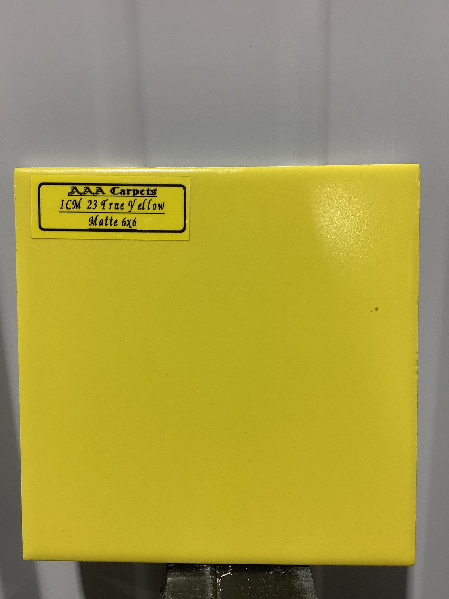 ICM 23 True Yellow Matte