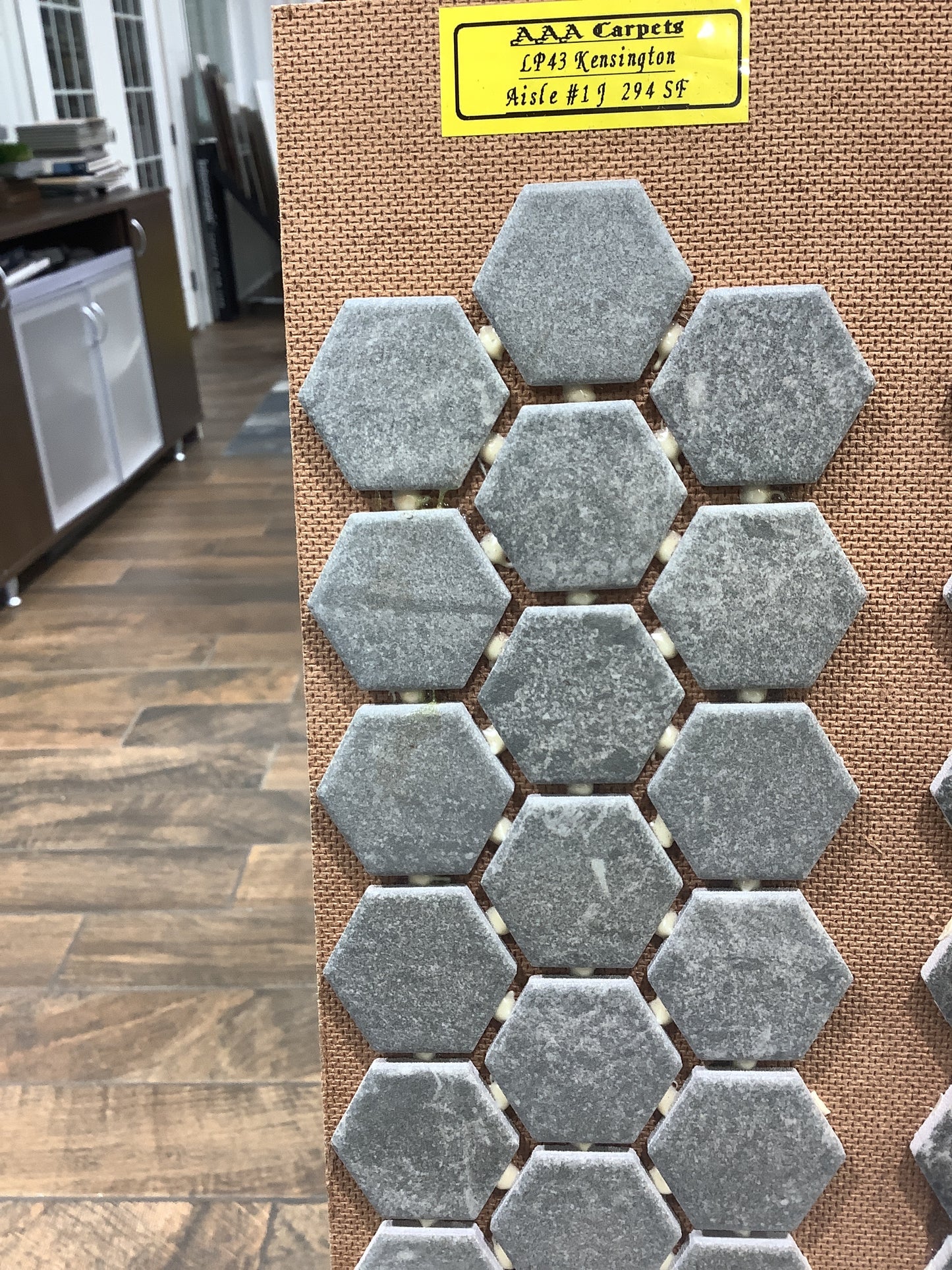LP43 Kensington Hex Mosaic