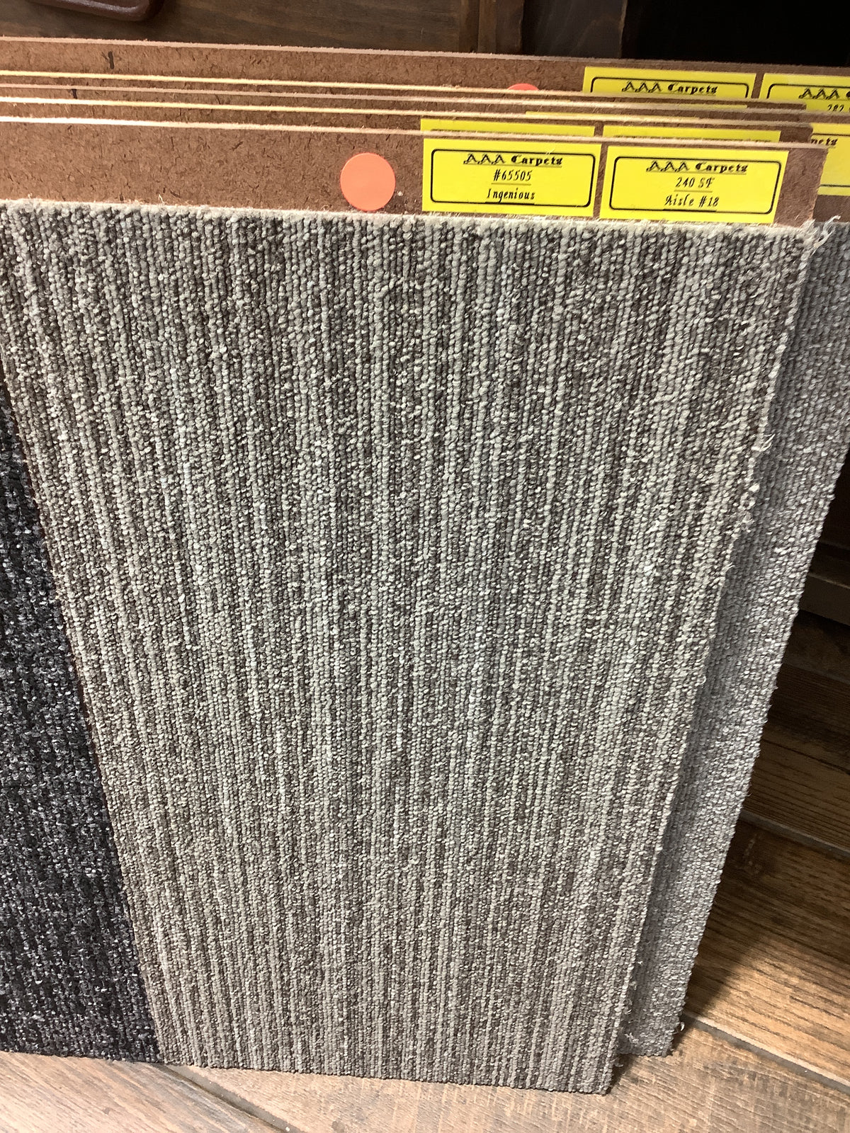 #65505 Ingenious Carpet Square