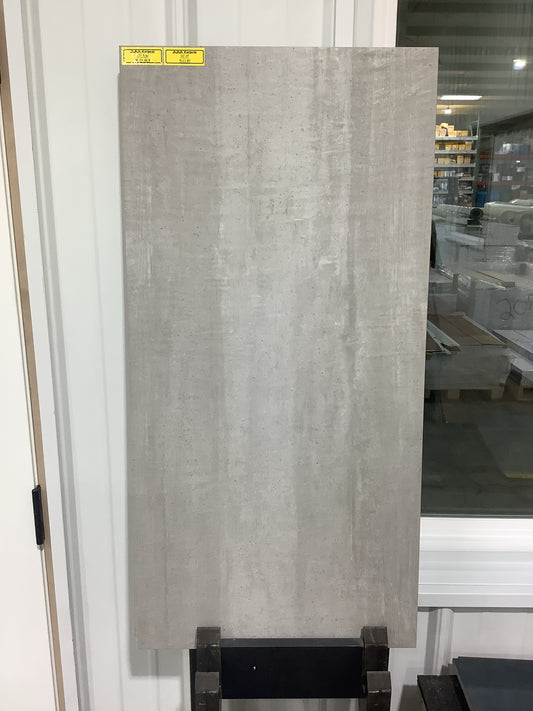 T 53 Aqua Matte 18x36